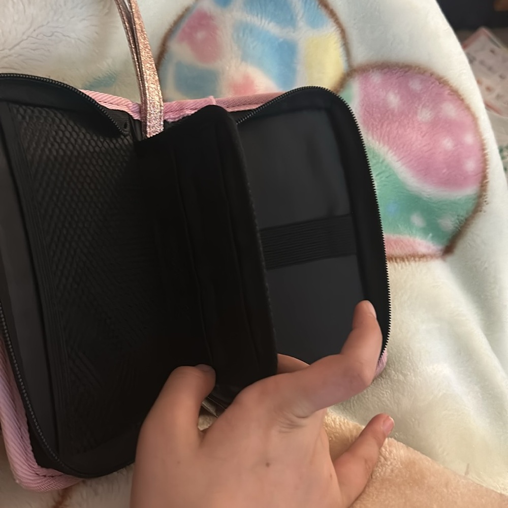 REMAKE - Picture 2 of 2